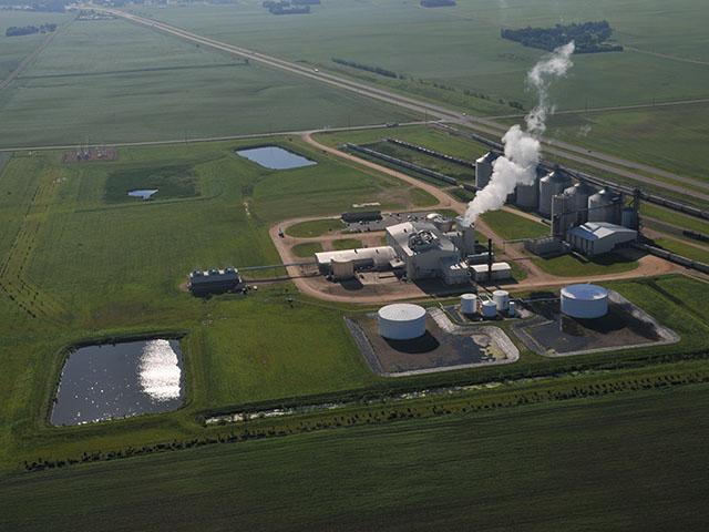 Two ethanol groups asked a federal court on Monday for a rehearing of a recent decision to overturn EPA's decision on six small-refinery exemptions. (DTN file photo)