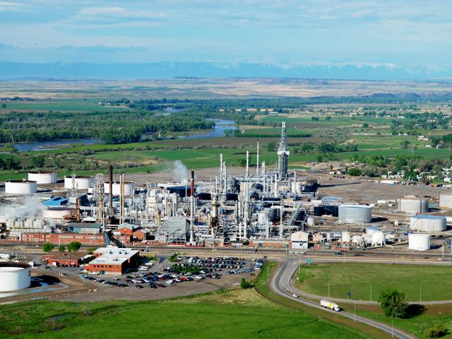 Two refiners owned by CVR Energy have petitioned the EPA to reform renewable identification numbers (RINs) in the Renewable Fuel Standard. (DTN file photo)
