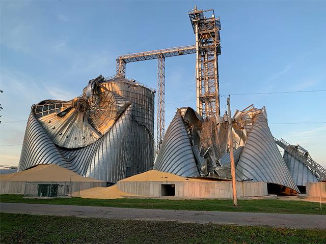 New research from the University of Nebraska-Lincoln (UNL) may aid grain bin manufacturers to strengthen grain bins against natural disasters like derechos. (DTN photo by Todd Hultman)