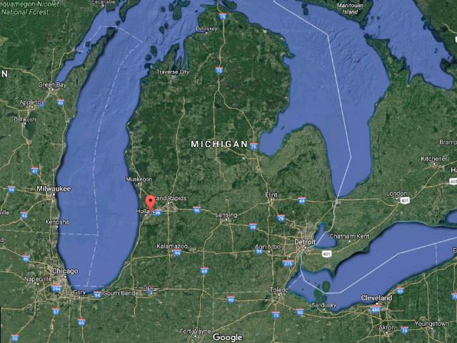 A federal lawsuit filed in Michigan that alleges Zeeland, Michigan-based Boersen Farms sold farm equipment it didn't own was dismissed on a technicality. (DTN graphic by Nick Scalise)
