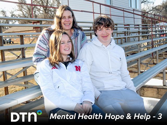 Kristin Ward with her two teens, Kasey and Jack. (DTN/Progressive Farmer photo by Joel Reichenberger)