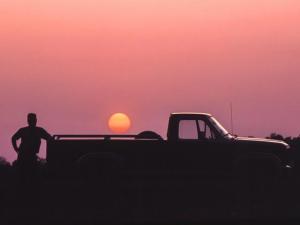 Experts Say Protective Clothing, Sunscreen Important to Protect Against Heat, Sun