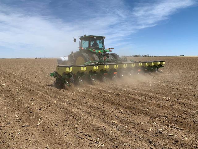 With planting season in full bloom, several GOP members of the U.S. Senate have reintroduced a bill meant to improve crop insurance protection levels for certain policies. The bill makes multiple changes to the Supplemental Coverage Option (SCO) insurance. (DTN file photo)