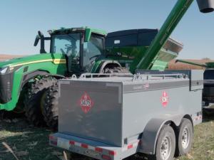 John Deere Shows Off Prototype Ethanol-Powered Tractor at 2026 Commodity Classic