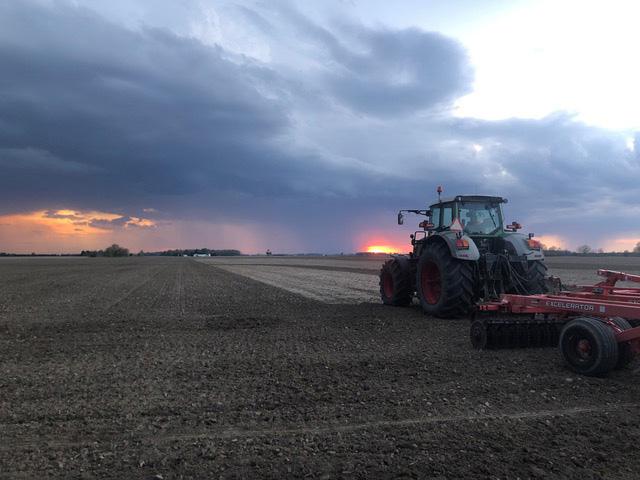 Corn planting is in full swing in Ontario, Canada. Meanwhile, U.S. corn planting is ahead of its five-year average, while soybean planting is ahead of both last year's pace and its five-year average, according to USDA NASS's weekly Crop Progress report released May 4. (DTN photo by Philip Shaw)