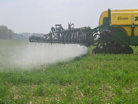 Monsanto Withdraws China Glyphosate Antidumping Case After Farm Group Pushback