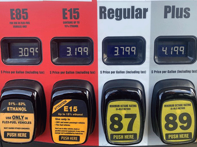 At the recent FEW 2026 conference, there were many conversations around year-round E15 and when it will pass in the Senate. This MotoMart gas station in Waterloo, Illinois, in March 2026 shows the spread in prices from regular gasoline to E15. (Photo courtesy of the Renewable Fuels Association)