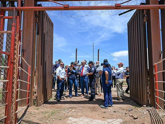 U.S. Secretary of Agriculture Brooke Rollins, center, visited the Port of Entry at Douglas, Arizona, which will open to animal imports from Mexico next month. (Photo courtesy of USDA)